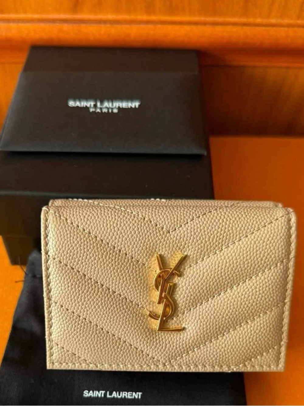 ❤️✨🎁Brand New YSL Tiny Origami Wallet